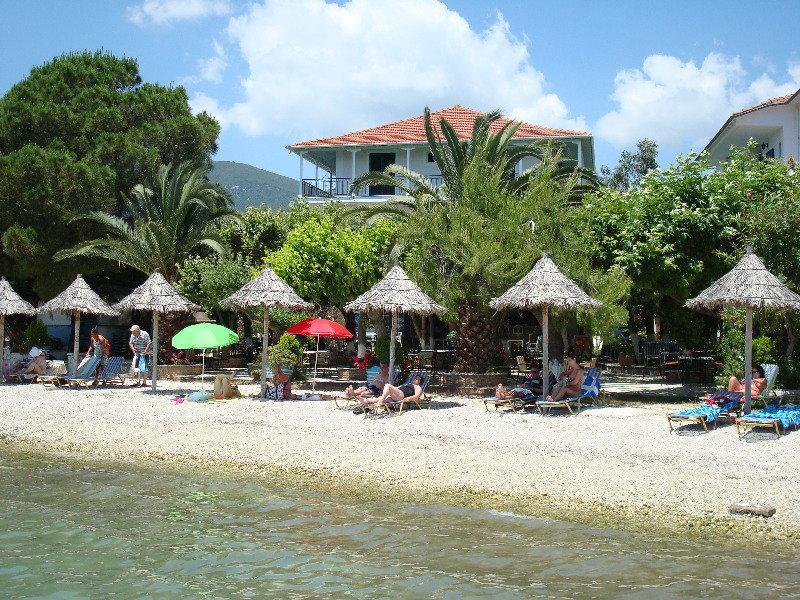 Hotel Delfini Nydri  Esterno foto