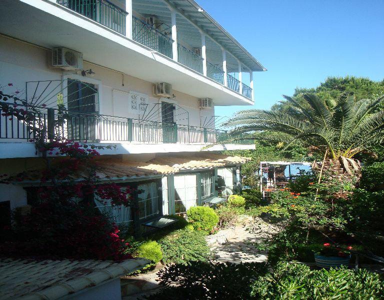 Hotel Delfini Nydri  Esterno foto